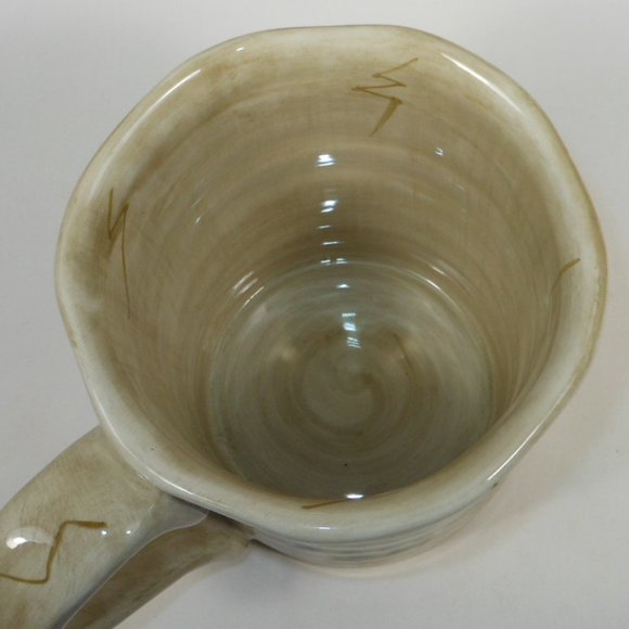 Coffee mug. Cabernet Tabletop Collection. Hand painted grapes - Picture 4 of 5